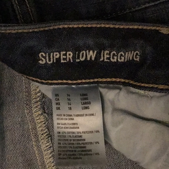 Jeans - Picture 3 of 3